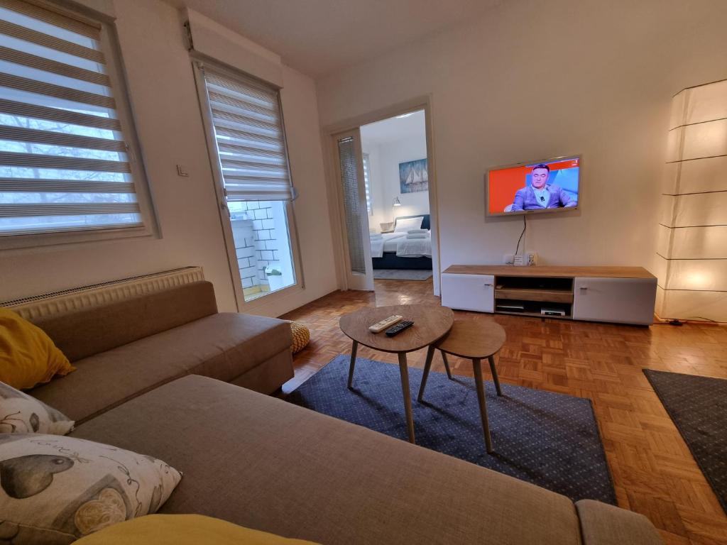 Simeon Apartment - 4