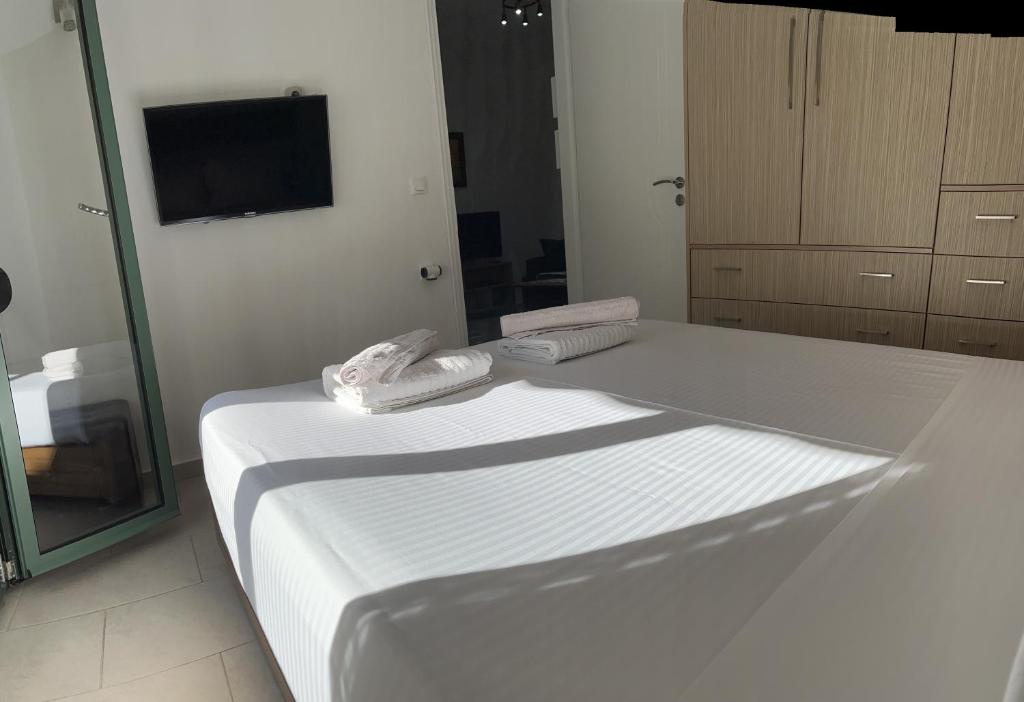 Angelos House Deluxe Apartments photo