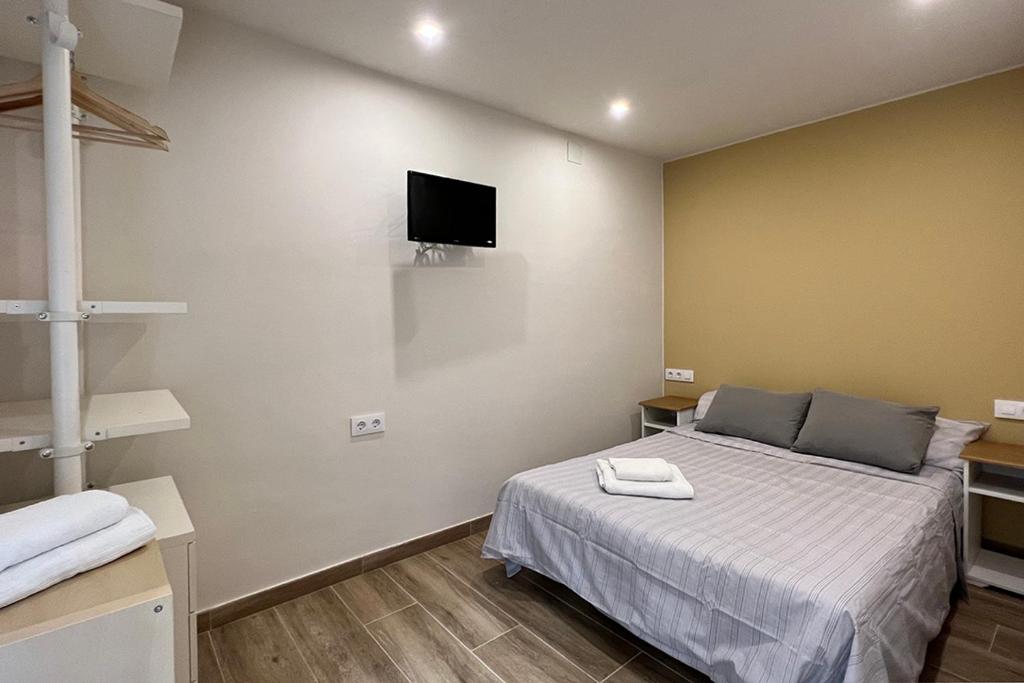 Hostal Oliveta - 5