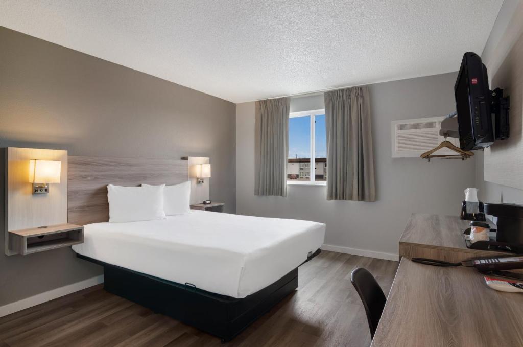 Econo Lodge — Hotel in Scottsbluff (NE)