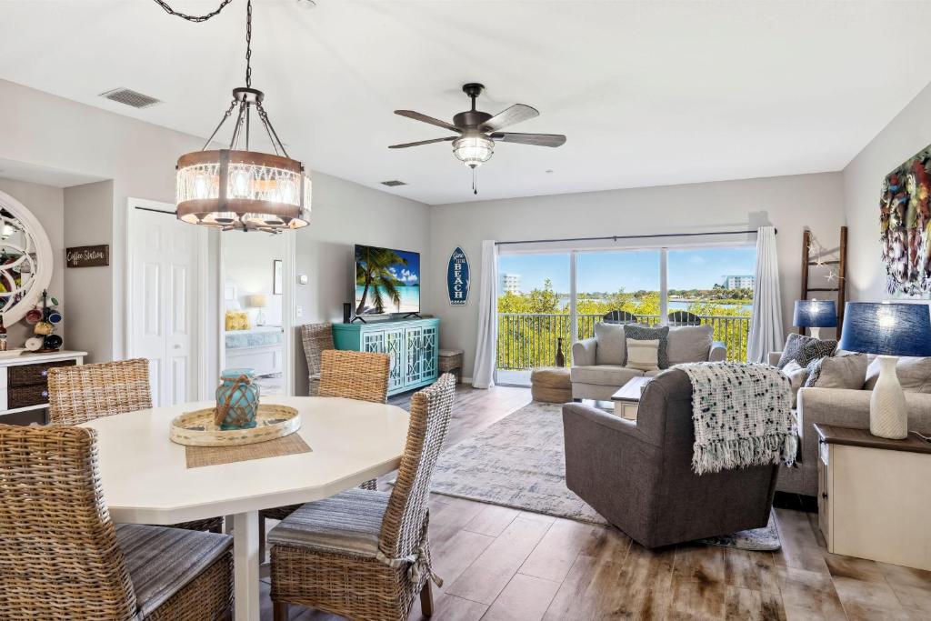 Mariner's Pointe 701, Clearwater Beach