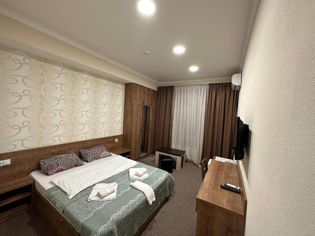 5 Rooms near 300 Aragveli metro station photo