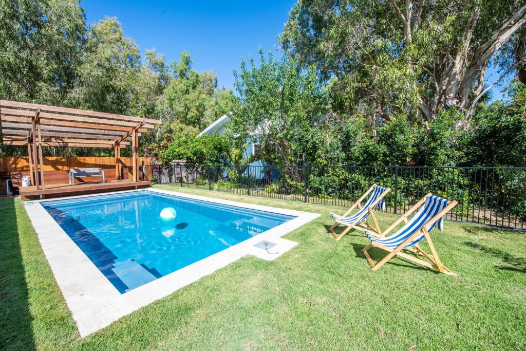 The Wave, Horseshoe Bay