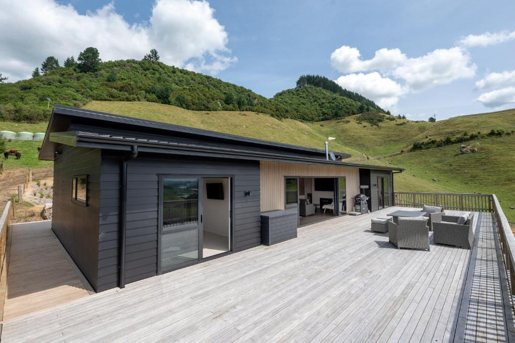 Lake Maraetai Lodge in Mangakino, New Zealand reviews, prices of Hotels