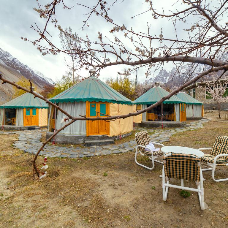 Roomy Yurts, Gulmit Hunza photo