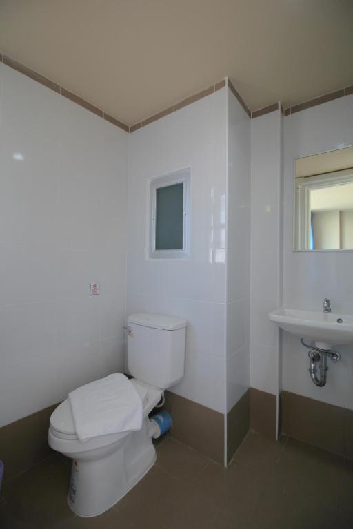 The Sea Bangsean Hotel photo