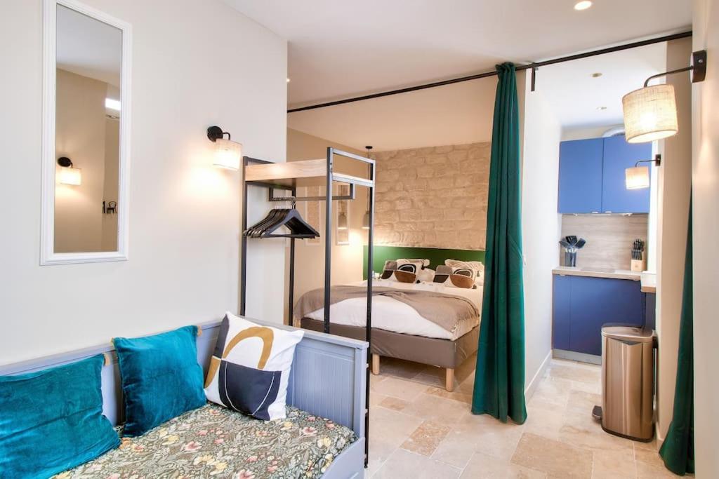 Cozy apartement historic Center Paris & Montmartre - 5
