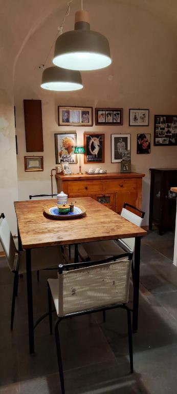 Leontini apartment, Katánie