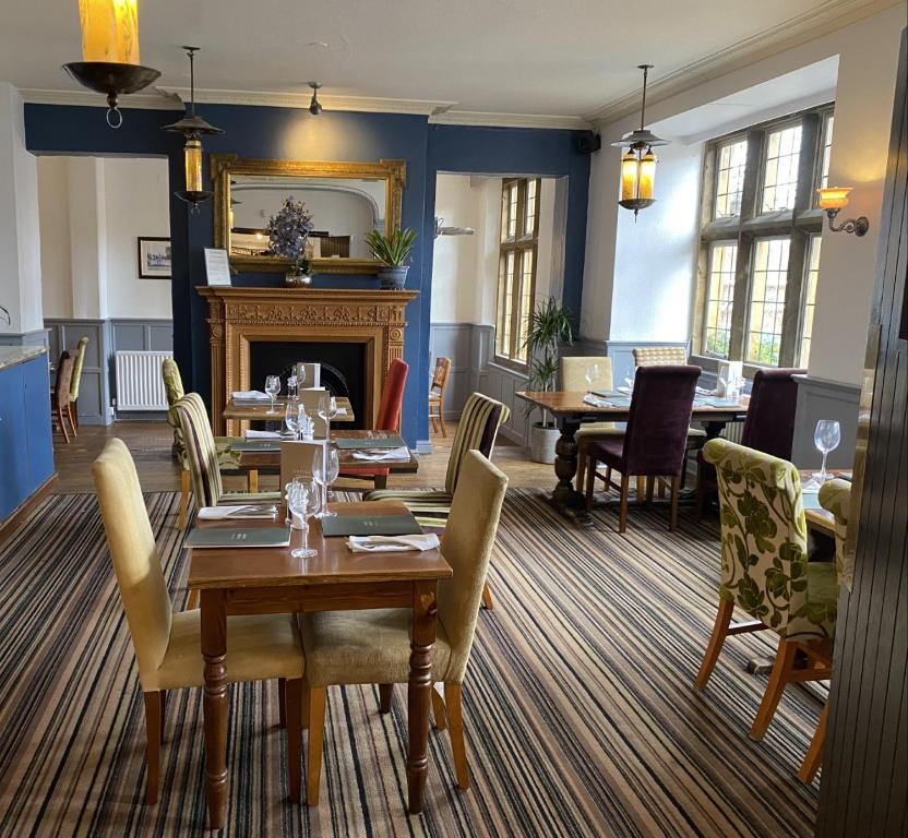 Cromwell Lodge Hotel by Greene King Inns photo