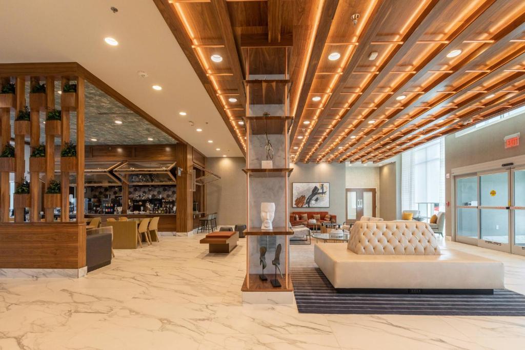 Lobby, Delta Hotels by Marriott Raleigh-Durham at Research Triangle Park in Durham (NC)