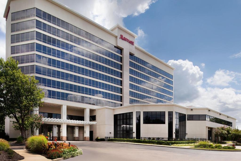 Marriott Memphis East photo