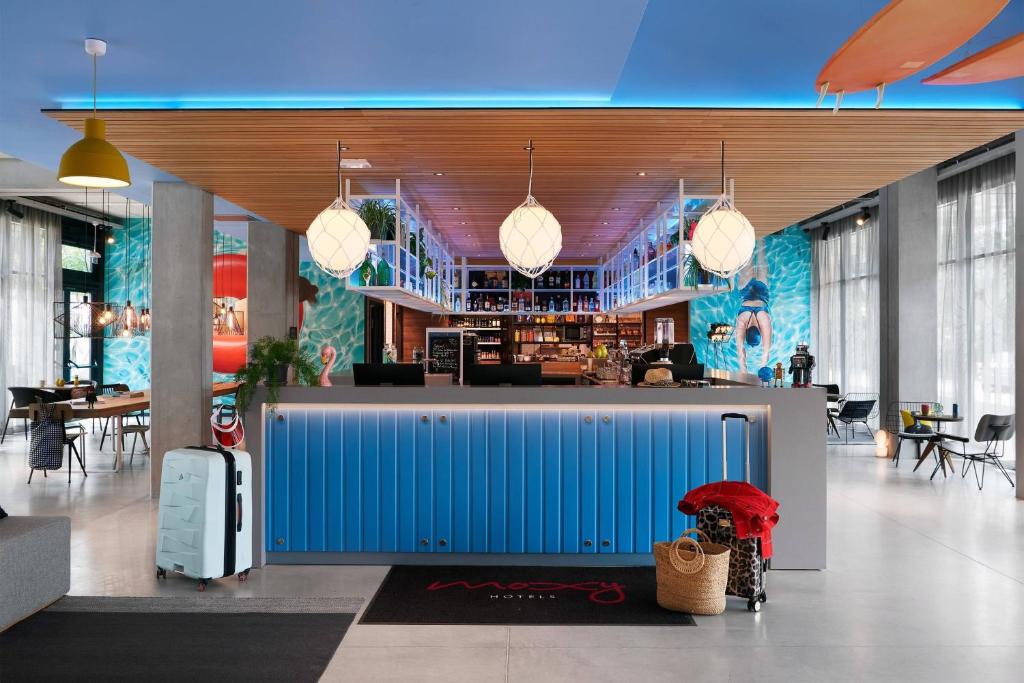Moxy Antibes Sophia Antipolis - 3