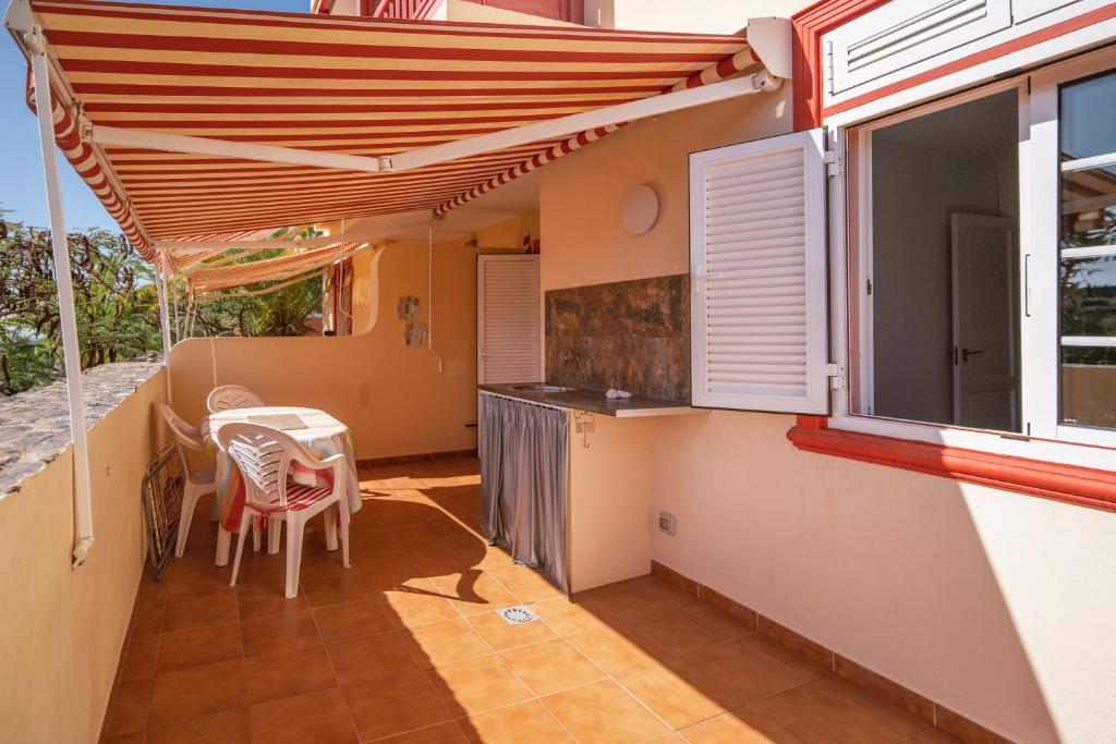 GO2TENERIFE Apart'Babalu Terrace, Pool & Parking - 2