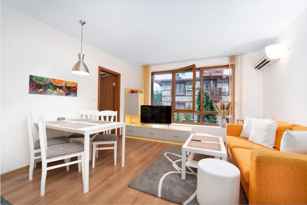 Snow Legend Apartment with terrace, Bansko