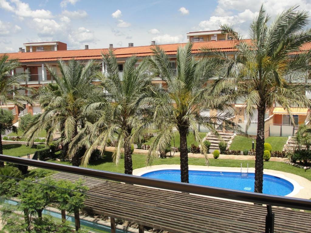 Acogedor apartamento con piscina en Vilafortuny, Cambrils - 2