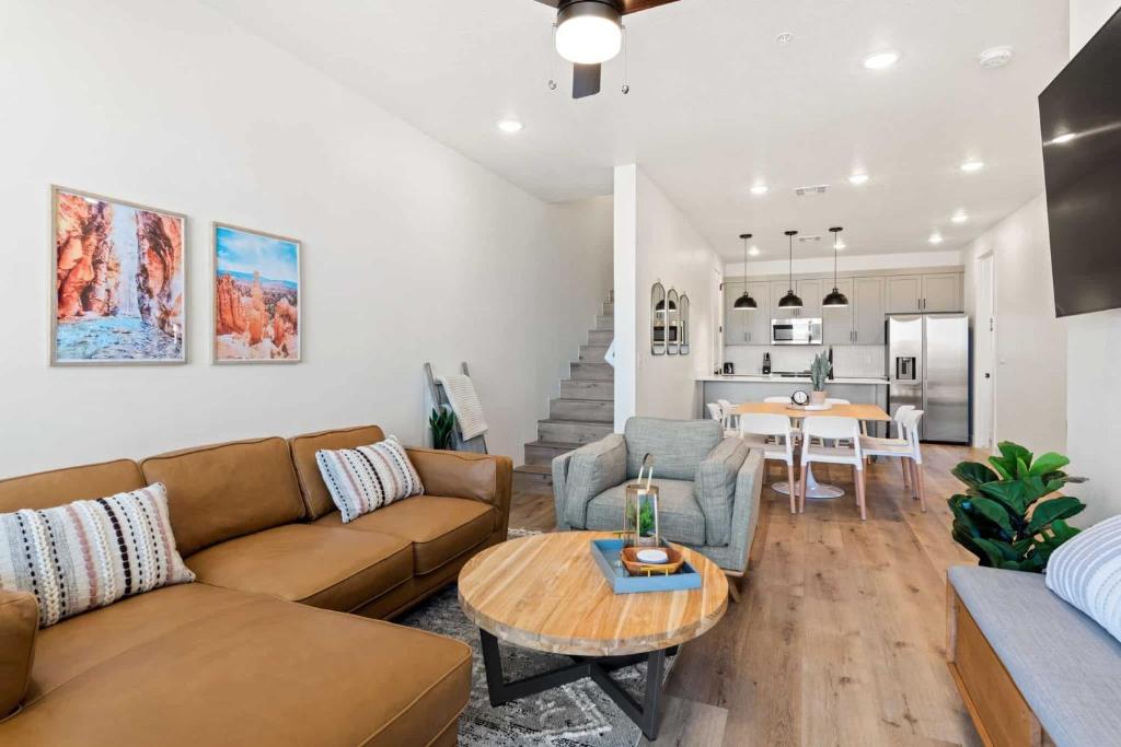 Chillin Out Maxin #96 condo, St. George