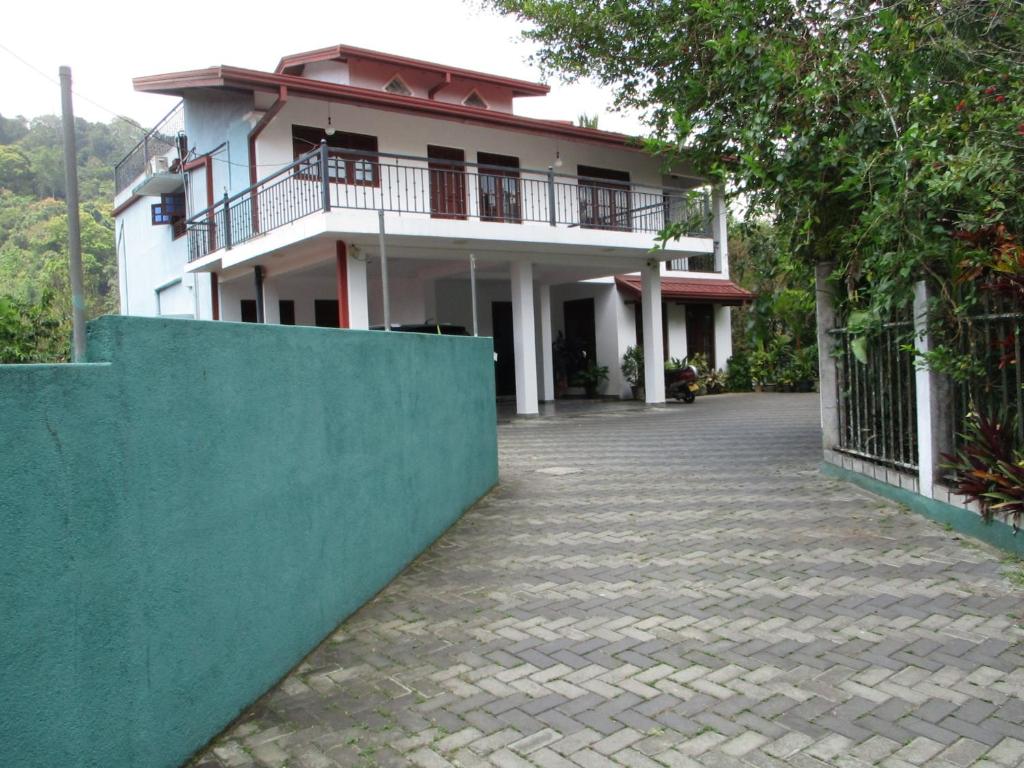 Sun Set Forest Villa — Hotel in Kandy