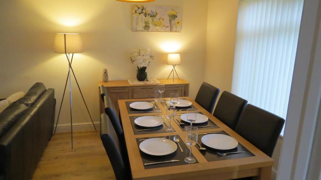 Templecombe, Temple Combe