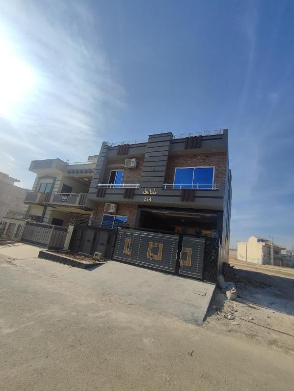 Fasil-Town Rooms Near Isb Air port photo