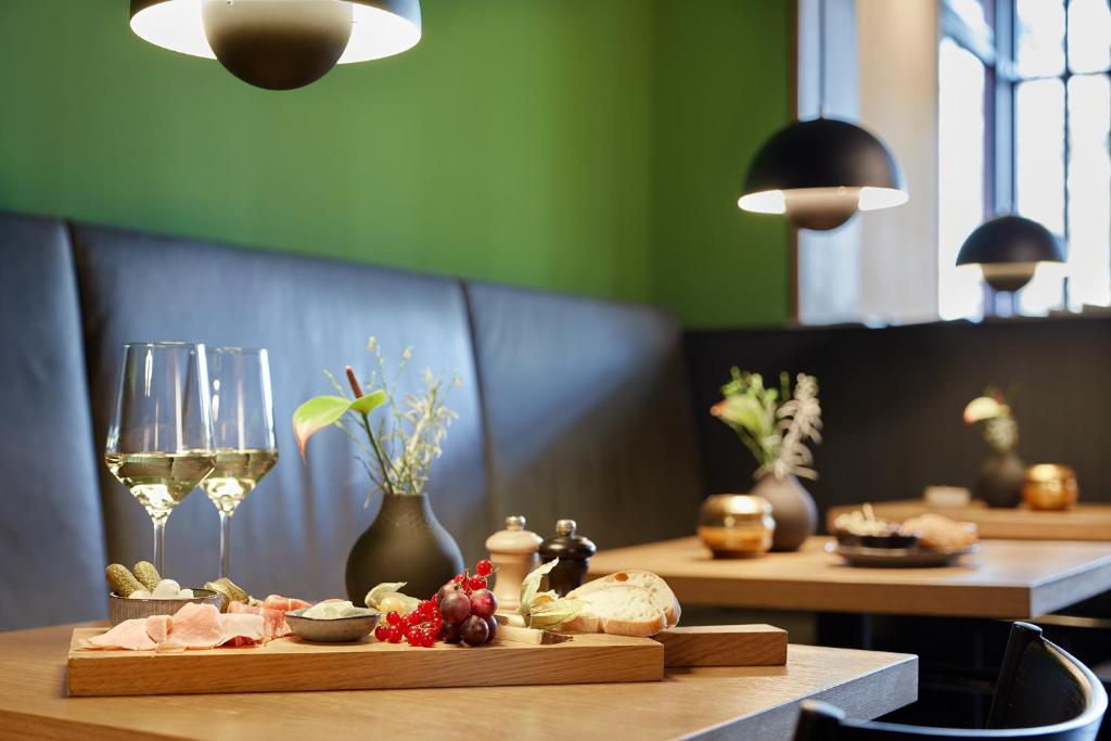 Bar/lounge