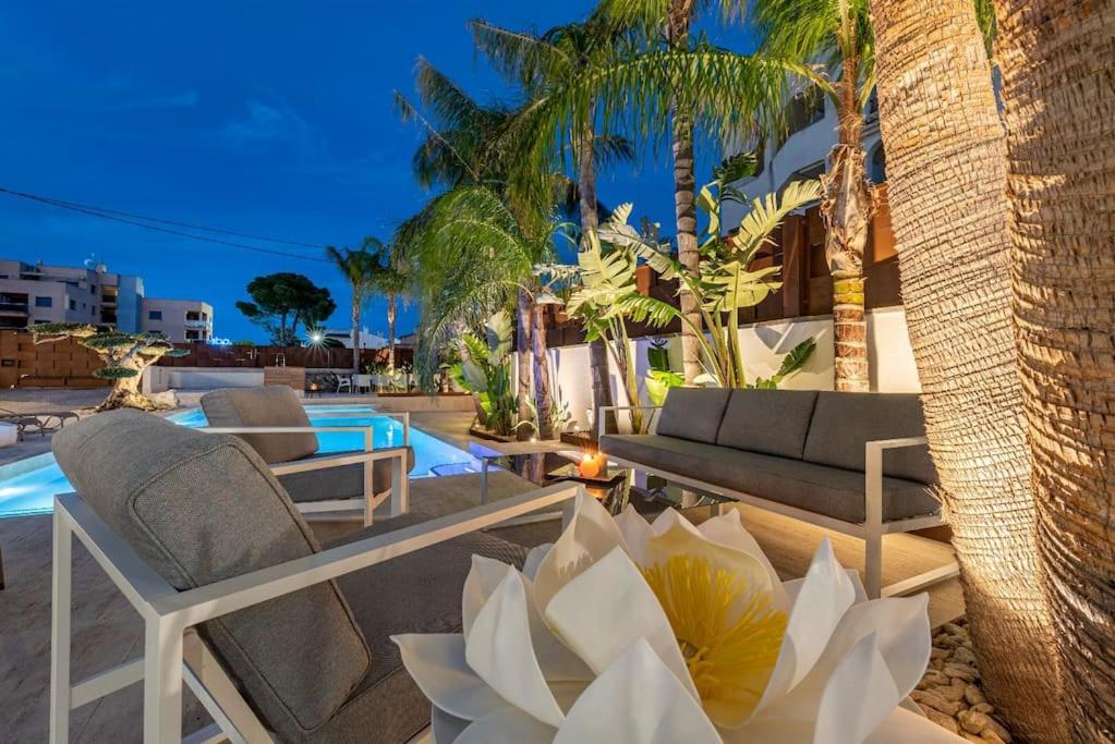 [2 min from the sea] pool, comfort and free WiFi - 4