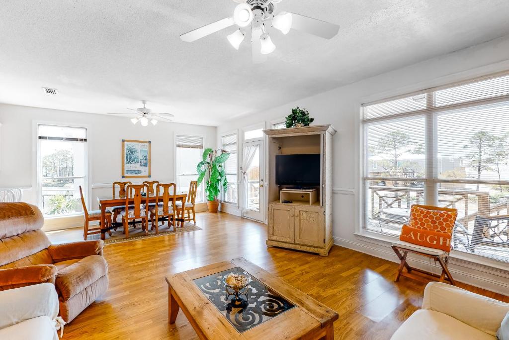 Dunes East, Dauphin Island