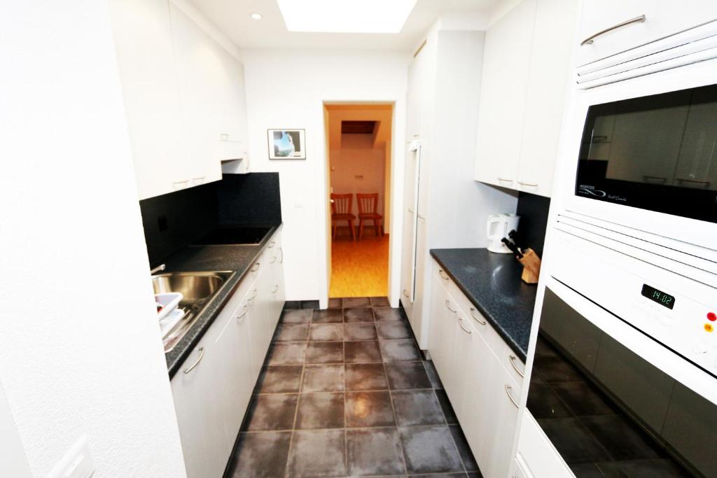 Kitchen, Haus Cristal in Saas-Fee