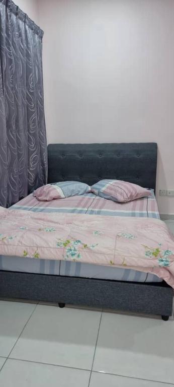 Flora Homestay Jenjarom photo