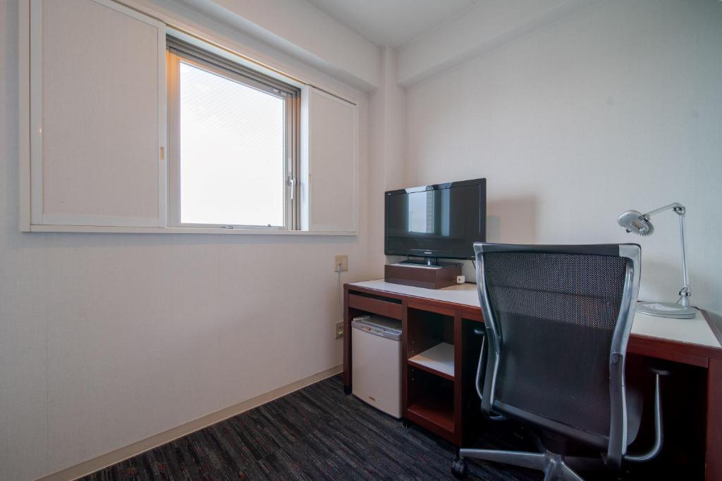 Shared lounge/TV area