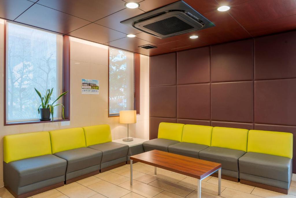 Lobby, Meitetsu Inn Nagoyaekimae in Nagoya