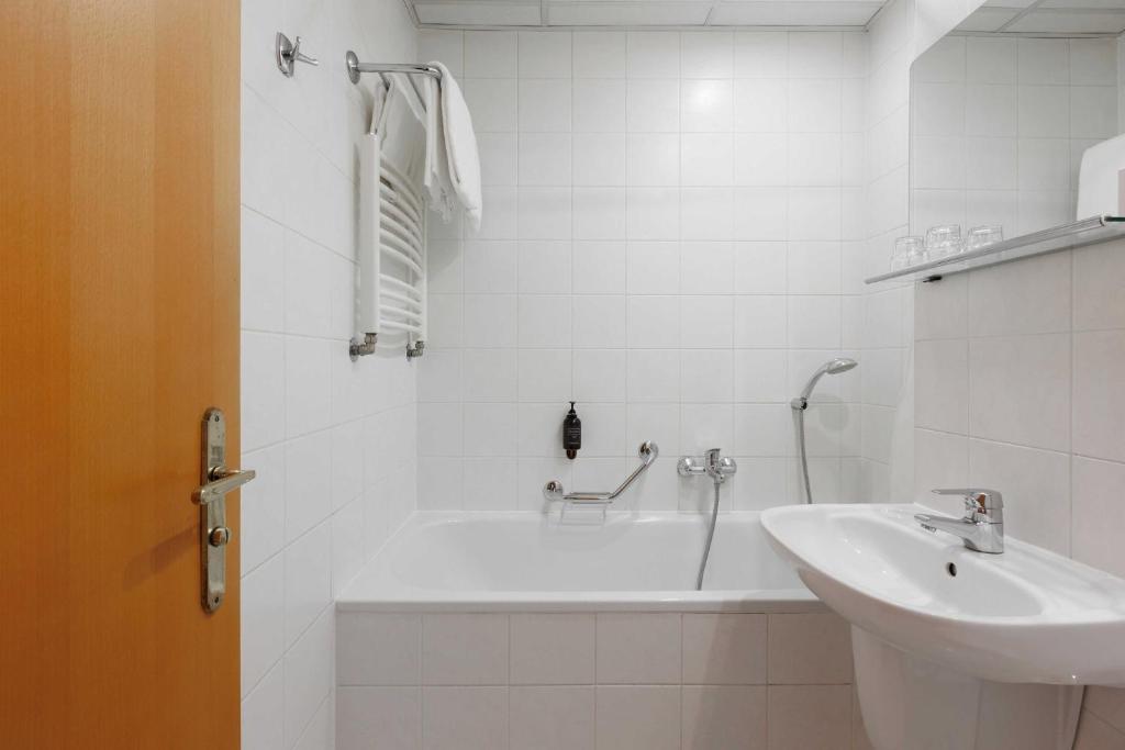 OREA Hotel Voro Brno photo