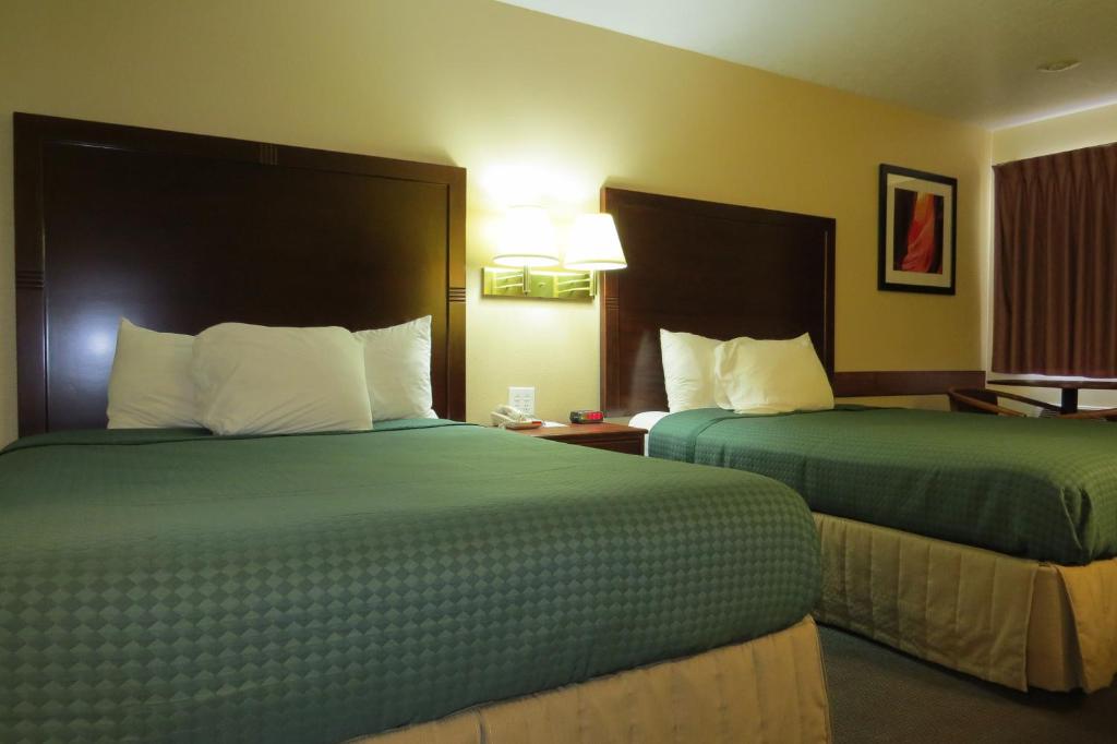 Americas Best Inn & Suites Saint George photo