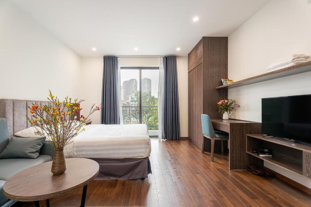 Granda Lake View Hotel &#038; Apartment