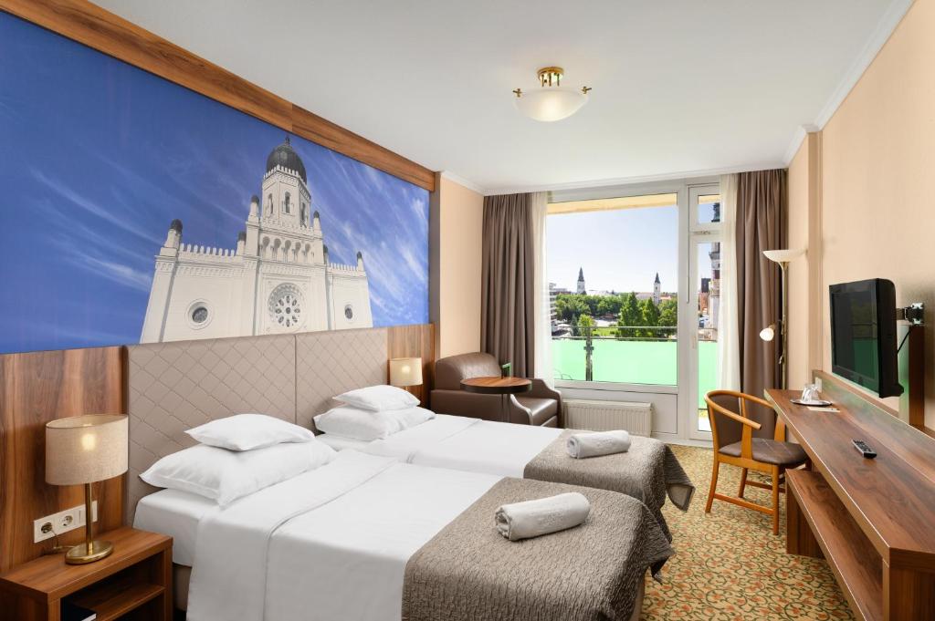 Guestroom, Aranyhomok Business-City-Wellness Hotel in Kecskemet