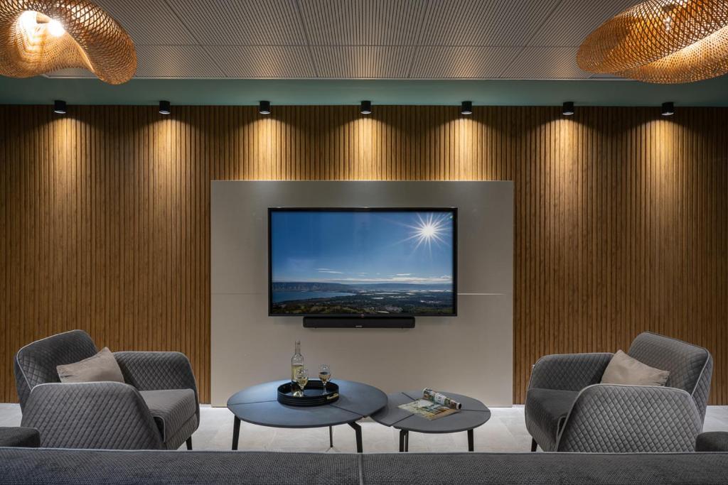 Bar/lounge