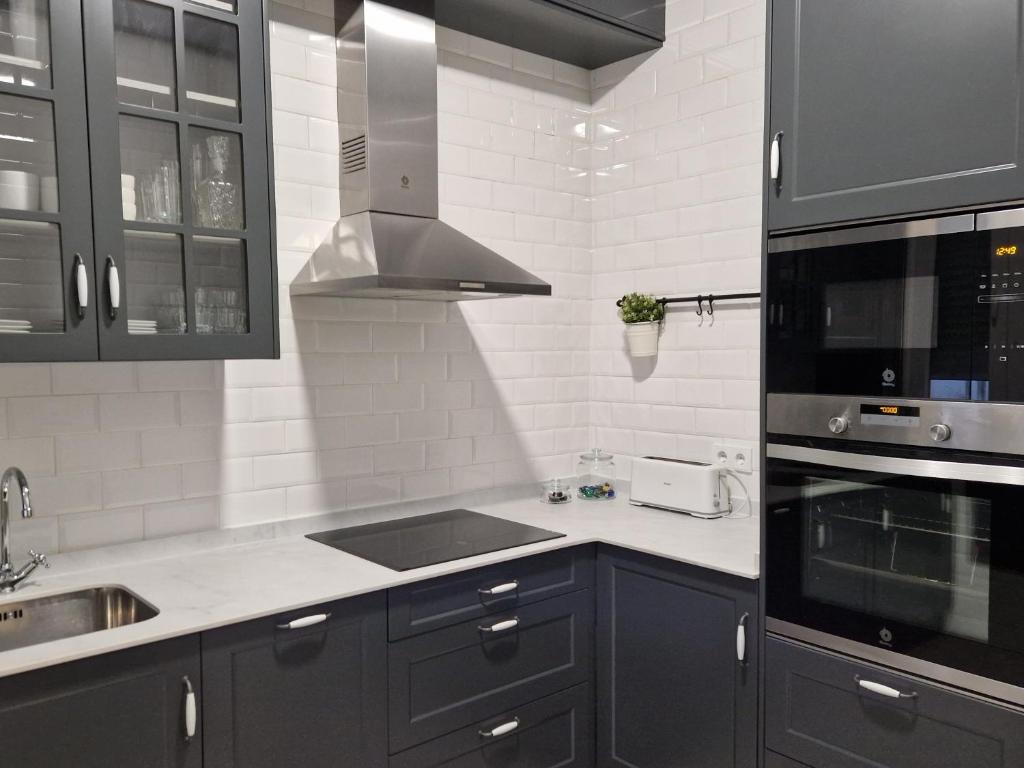 "1930 Diecinueve Treinta" Apartamento Historico en Pleno Centro de Gijon - 2