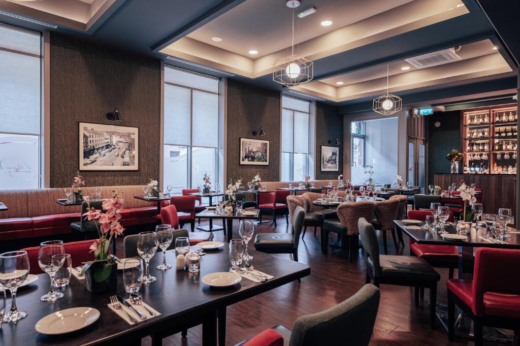 Restaurant, The Fitzwilton Hotel in Waterford