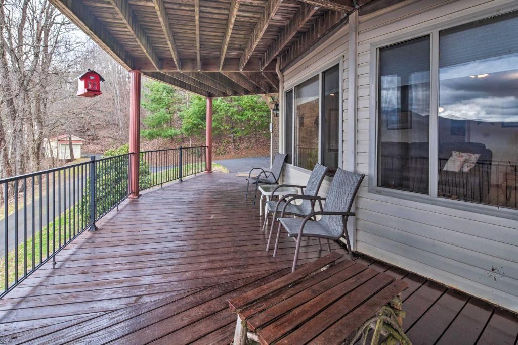 Pisgah National Forest Apartment with Deck and Views! photo