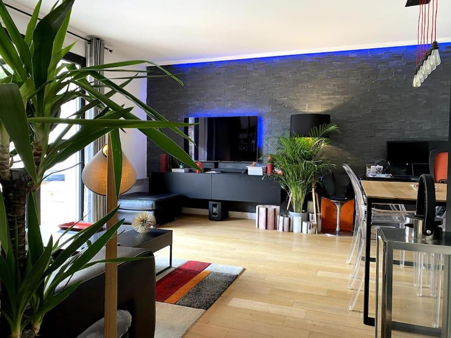 Appartement avec Jacuzzi - Climatisation - Parking - 2