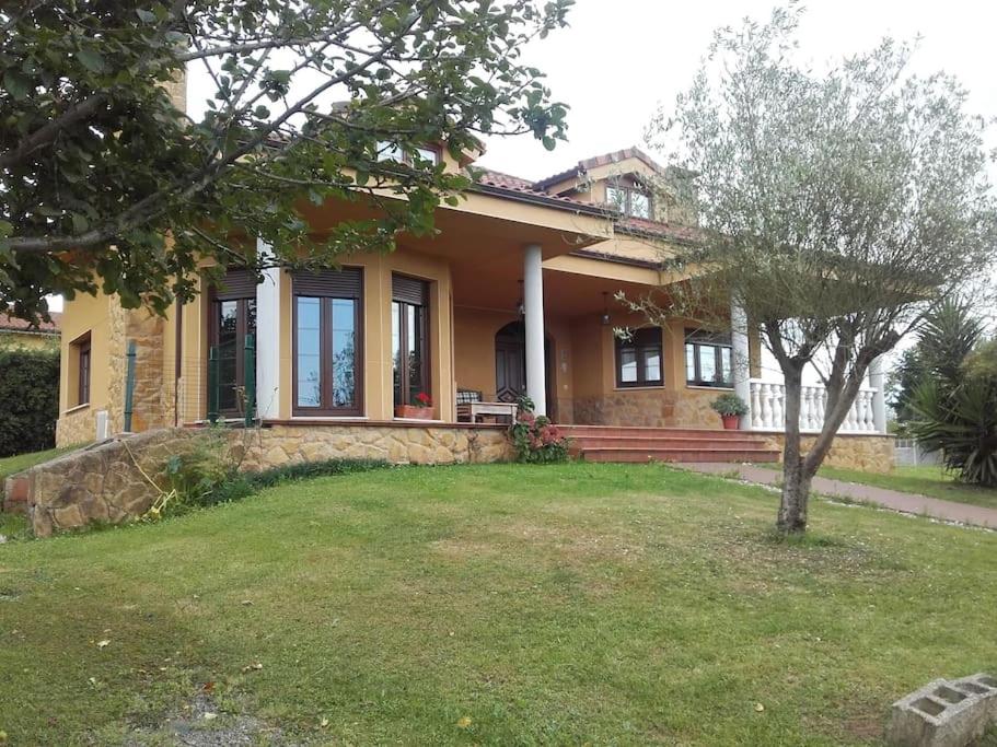 Villa Siero 2023