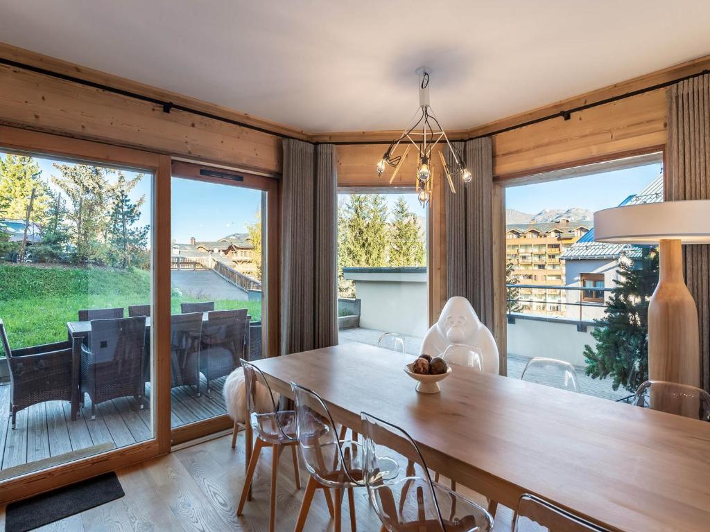Charmant T4 à Courchevel 1650, proche piste, parking et WiFi - FR-1-563-13 - 3