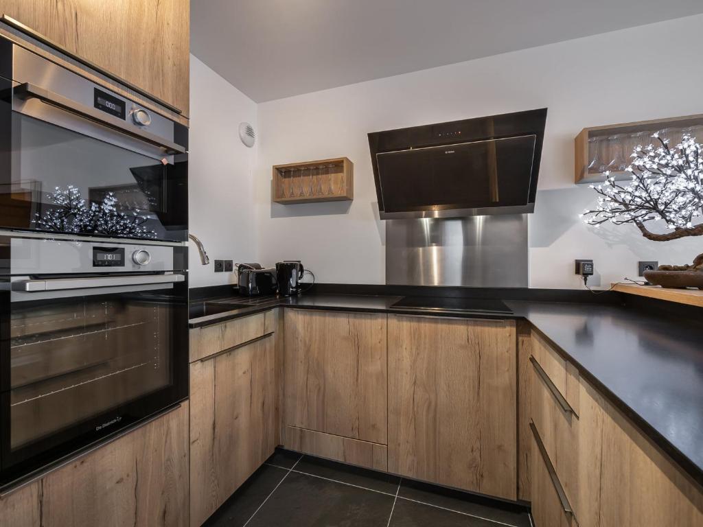 Charmant T4 à Courchevel 1650, proche piste, parking et WiFi - FR-1-563-13 - 4