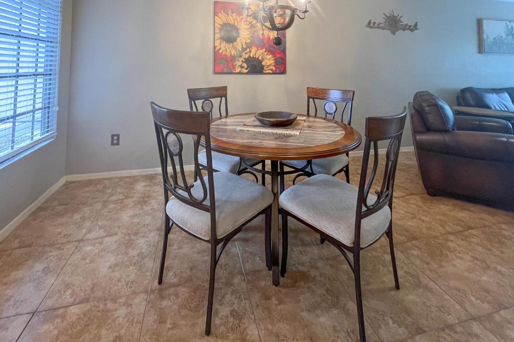 Greens at Ventana #6104, Tucson