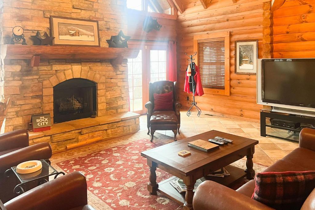 Rustic Elegance, Boone