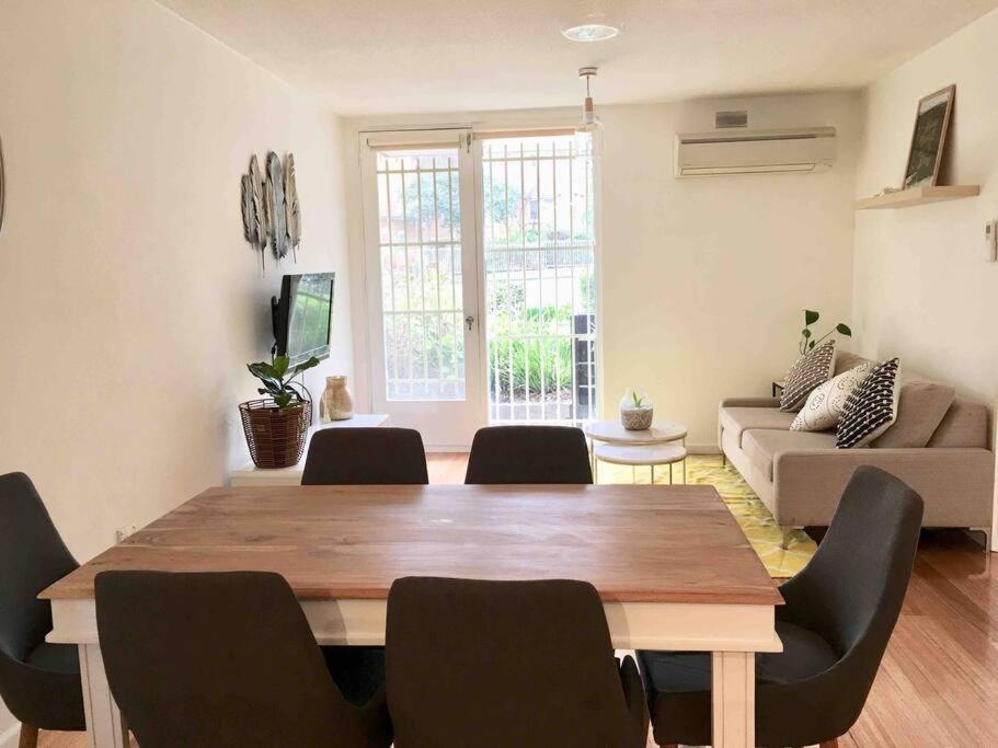 Little Gem apartment in North Melbourne, Melbourne