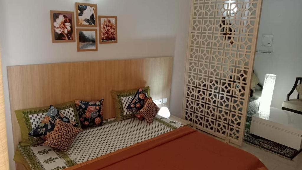 ISKCON Hare Krishna Homestay, Vrindāvan – Updated 2023 Prices