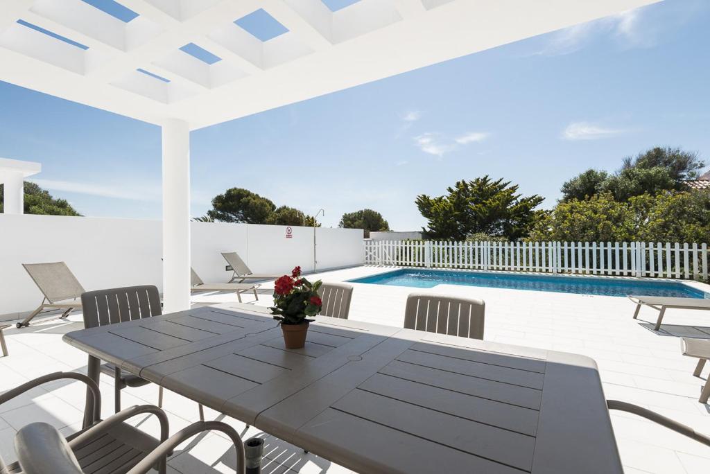 Villas Calan Bosch Feli by Escape Home - 3