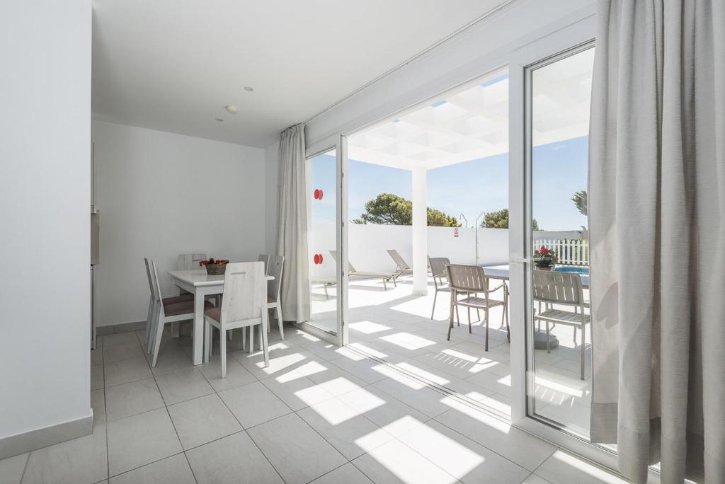 Villas Calan Bosch Feli by Escape Home - 5