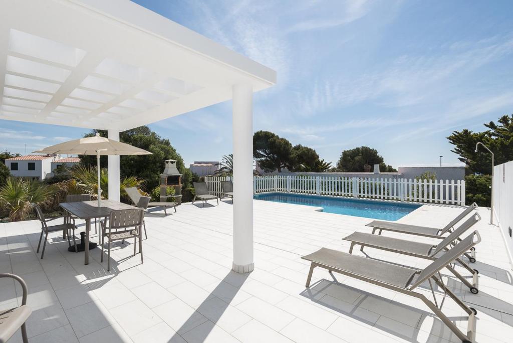 Villas Calan Bosch Tomi by Escape Home - 2