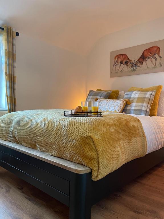 COSY COTTAGE ON BERNARDS HILL by SHIRE STAYS, Bridgnorth